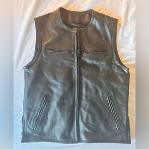 UNIK Ultra Men’s Black Leather Motorcycle Vest – Size M – Like New